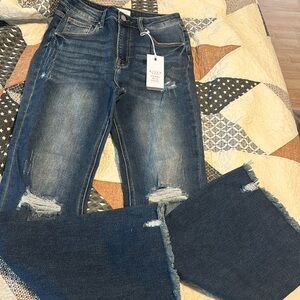 Risen high rise flares!